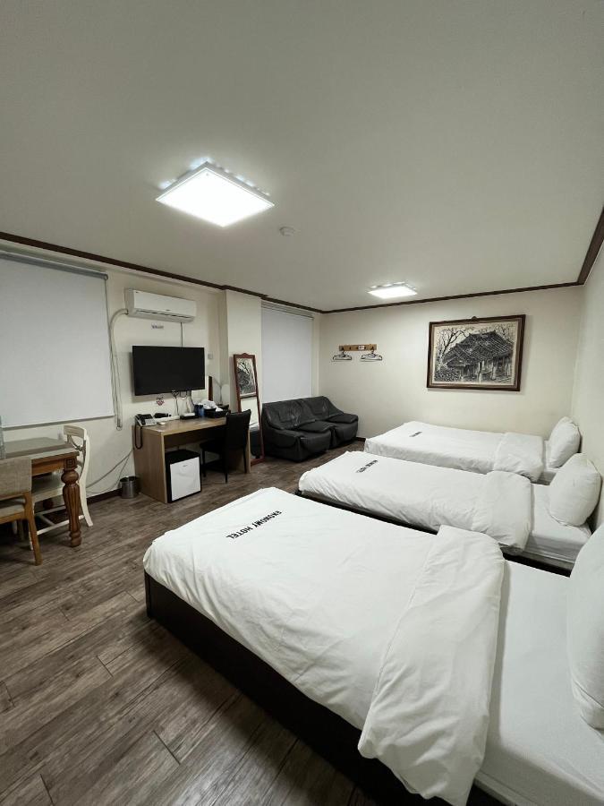 Ekonomy Hotel Mokpo Zewnętrze zdjęcie