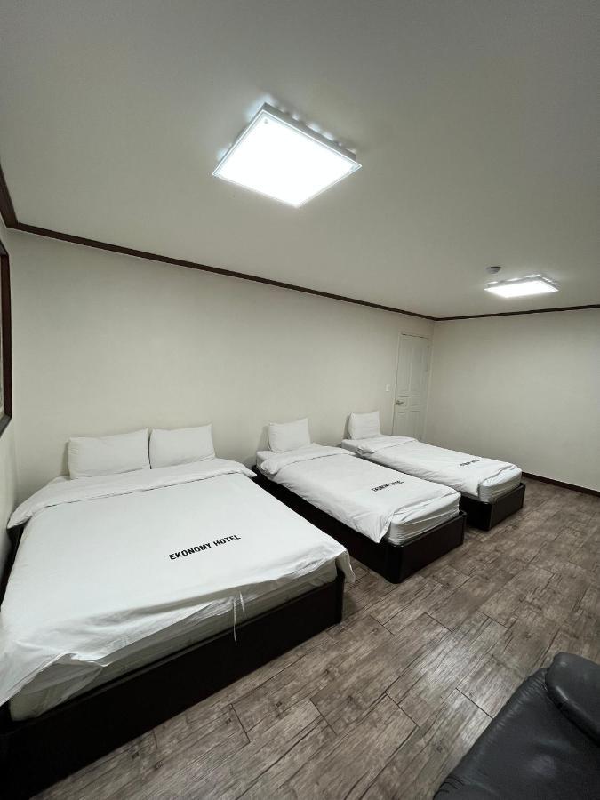 Ekonomy Hotel Mokpo Zewnętrze zdjęcie