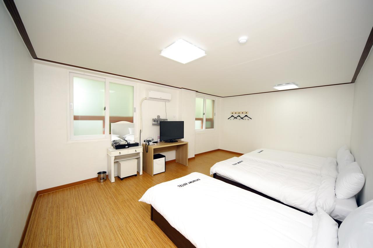 Ekonomy Hotel Mokpo Zewnętrze zdjęcie
