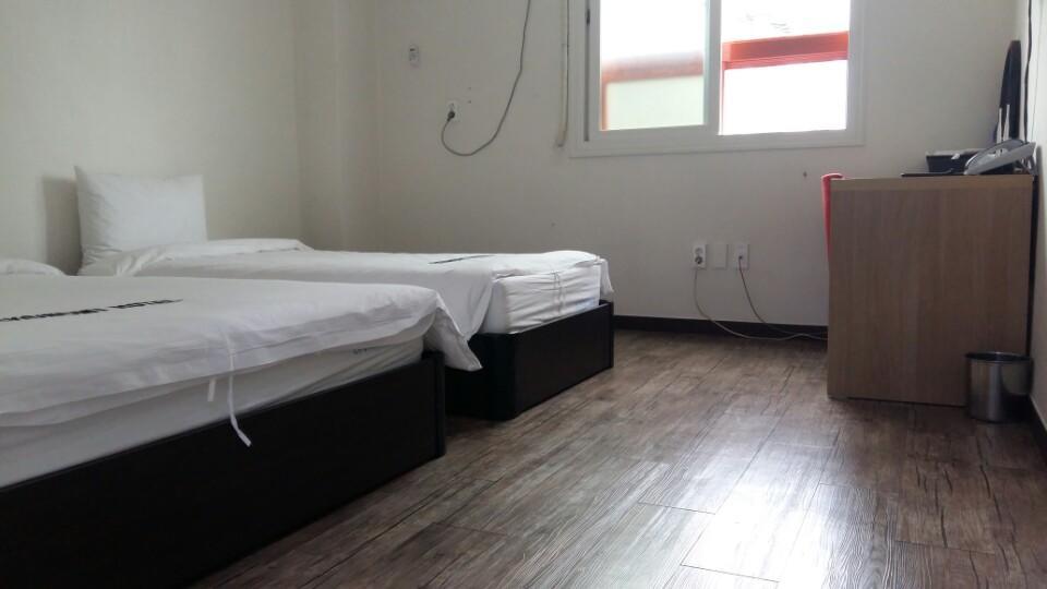 Ekonomy Hotel Mokpo Zewnętrze zdjęcie